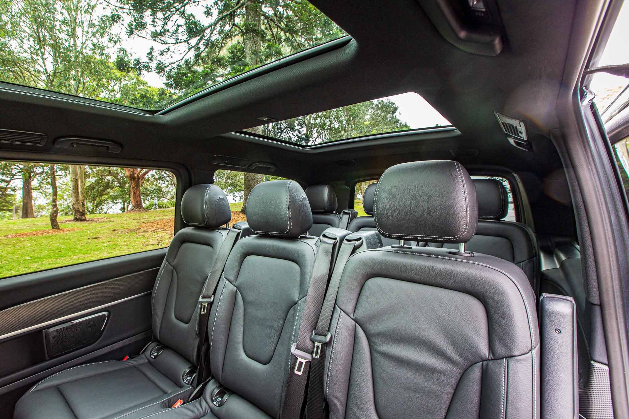Mercedes-Benz V-Class interior
