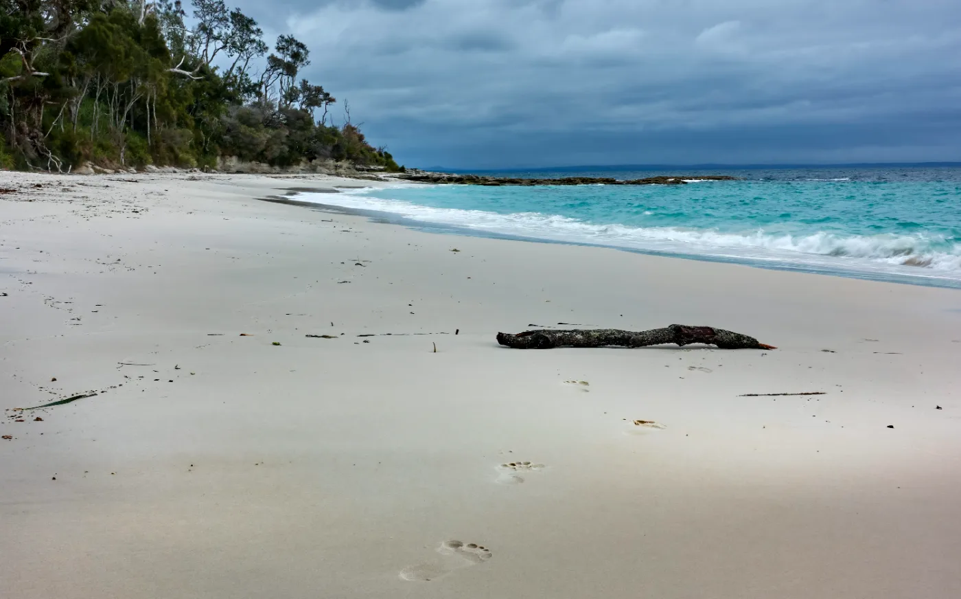 White sand and clear water at Jervis Bay, New South Wales